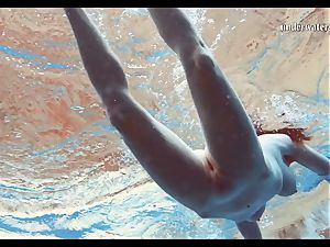 Piyavka Chehova giant elastic jummy bosoms underwater